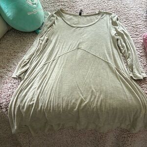 3/4 Sleeve Cream Shirt